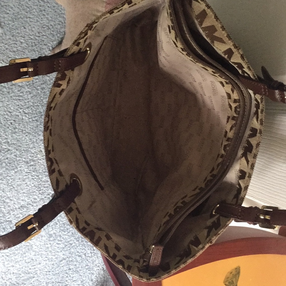Tote - Picture 4 of 4